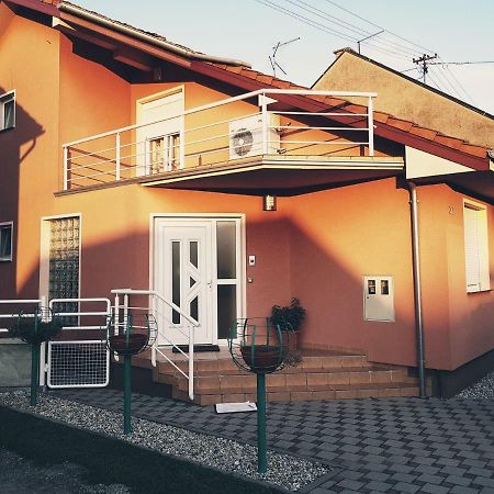 Apartment Dominik Osijek Eksteriør bilde